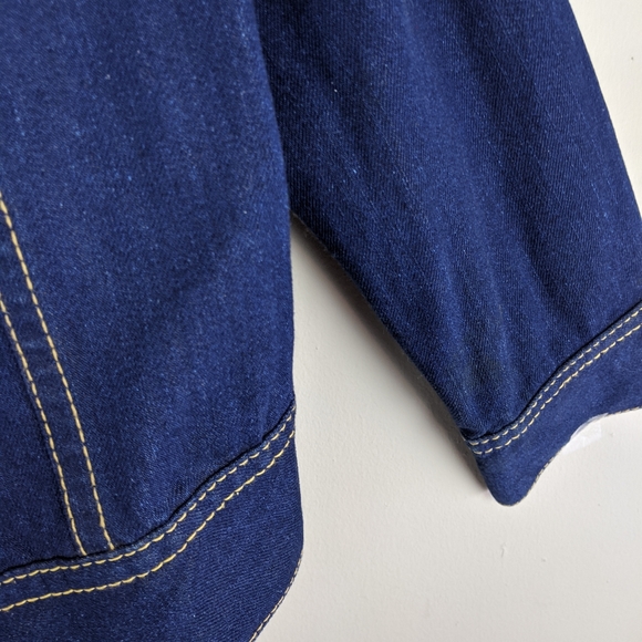 Levi's | Med Wash Classic Denim Jacket - E90 - Picture 2 of 8